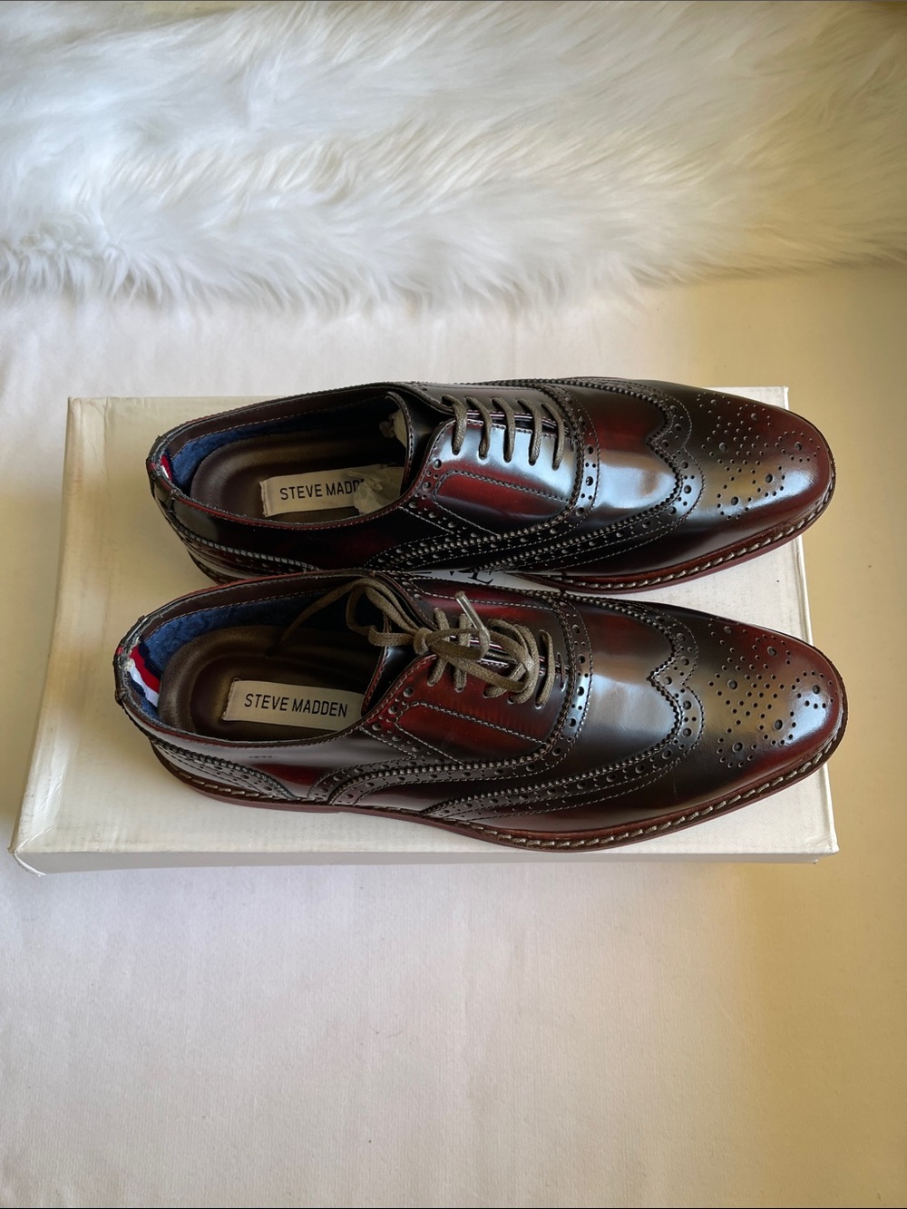 Steve Madden Mens Cingular Burgundy Shoes Size 9. New With box. - Picture 3 of 7